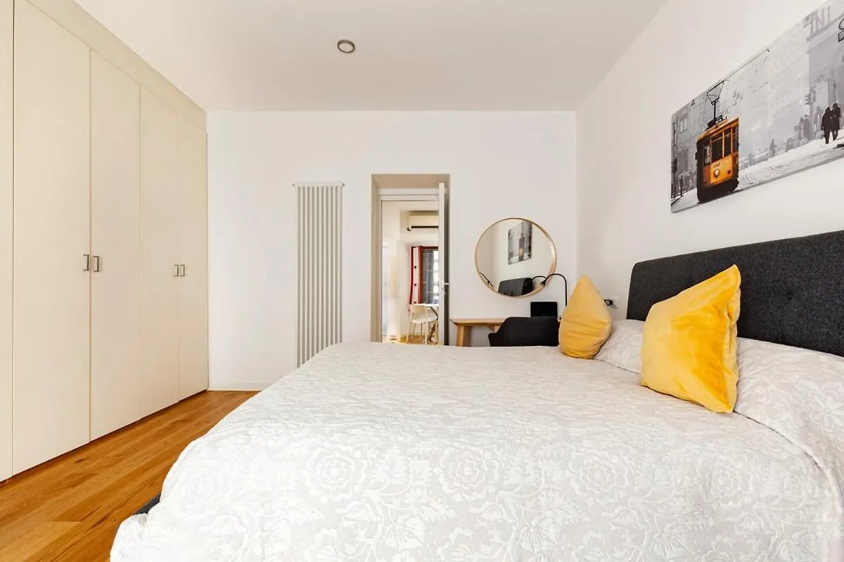 Splendido Bilocale In Vecchia Milano Apartment Italy